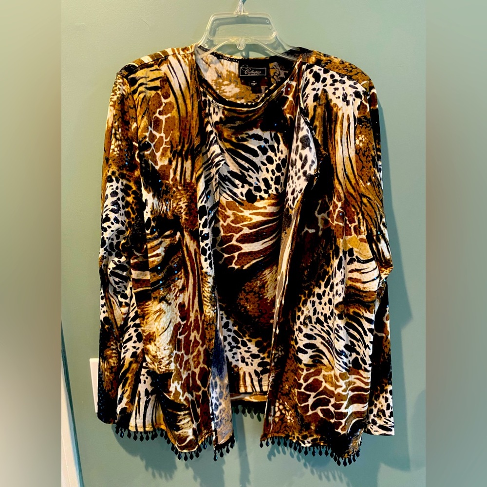 Two piece animal print top with shell